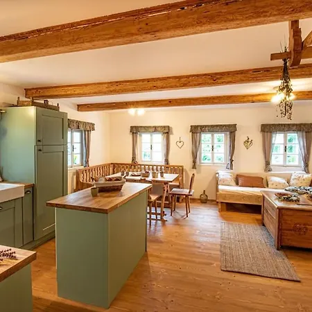 Tatil Evi Roubenka Mezi Stromy S Wellness