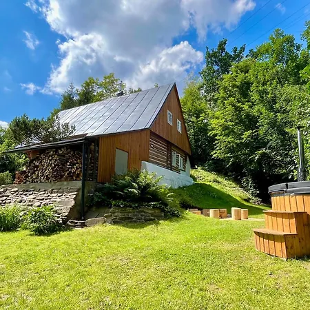 Tatil Evi Roubenka Mezi Stromy S Wellness *